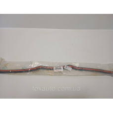 Уплотнитель решетки капота toyota auris  53037-02020 Оригинал