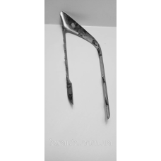 Рамка хром левая переднего бампера Toyota auris II 15/18 52126-02160