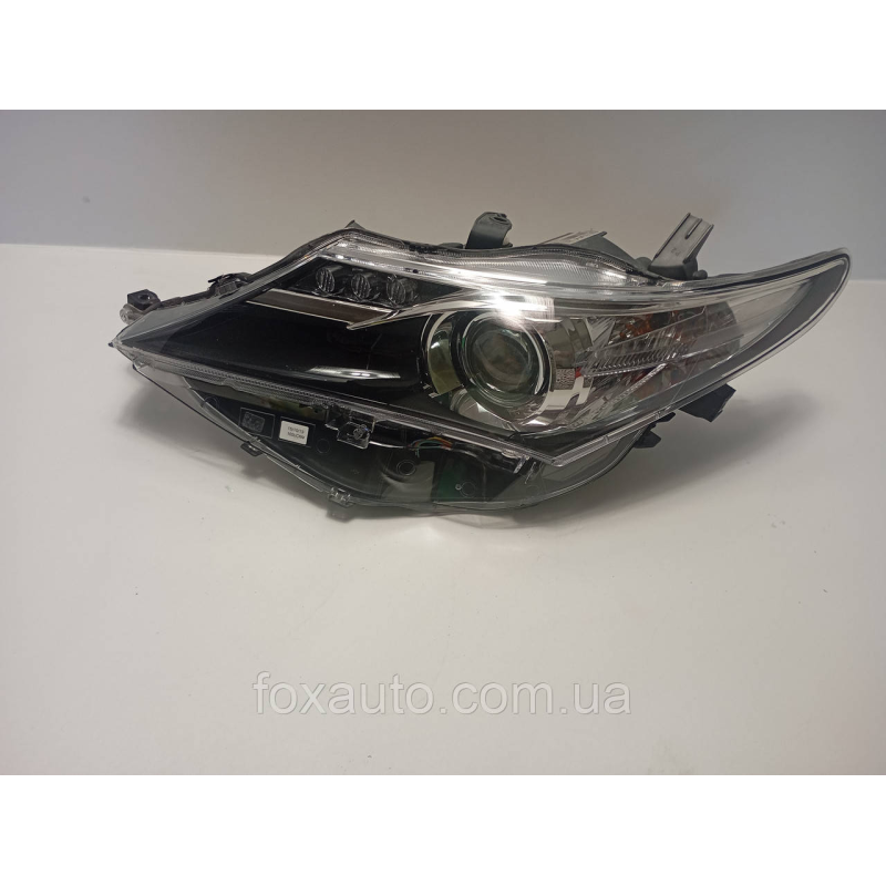 Фара левая оригинал Европа Toyota Auris 2012/20015 8115002E40 Фара левая оригинал Европа Toyota Auris 2012/20015 8115002E40