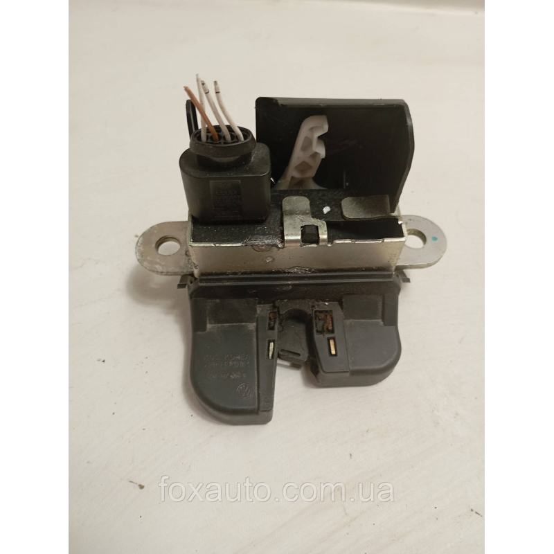 Замок крышки багажника VAG Европа Оригинал 5K0827505B