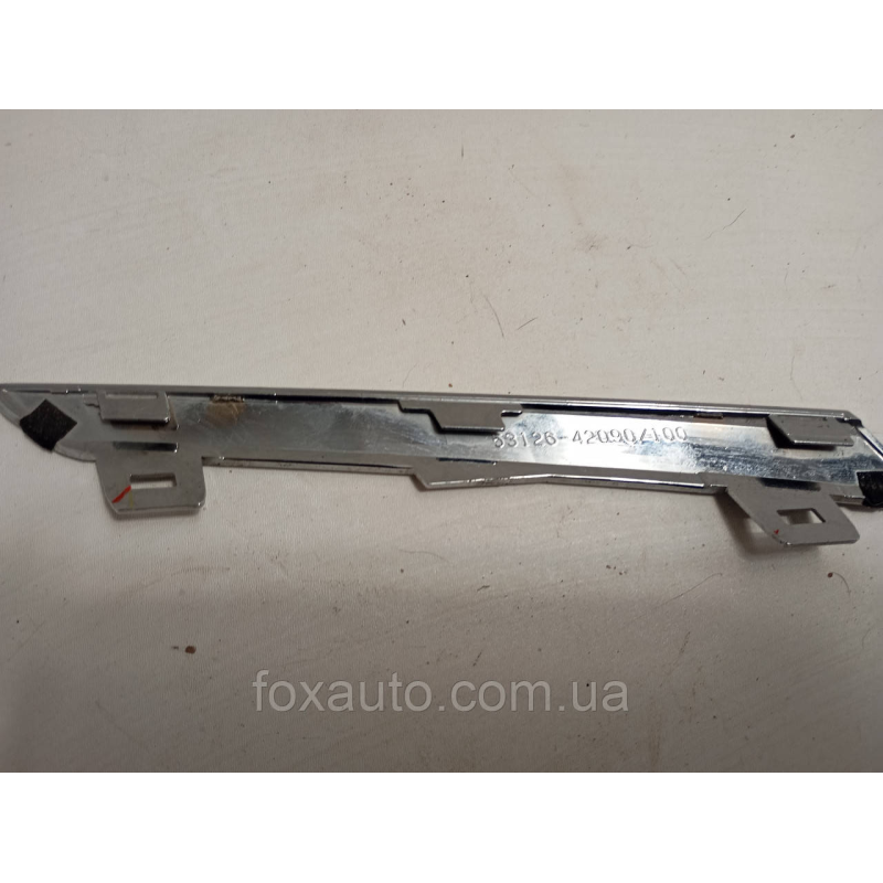 Хром Решетка Левая Toyota Rav4 Европа Оригинал 53126-42090