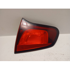 Ліхтар правий внутрішній Citroen 9685225480