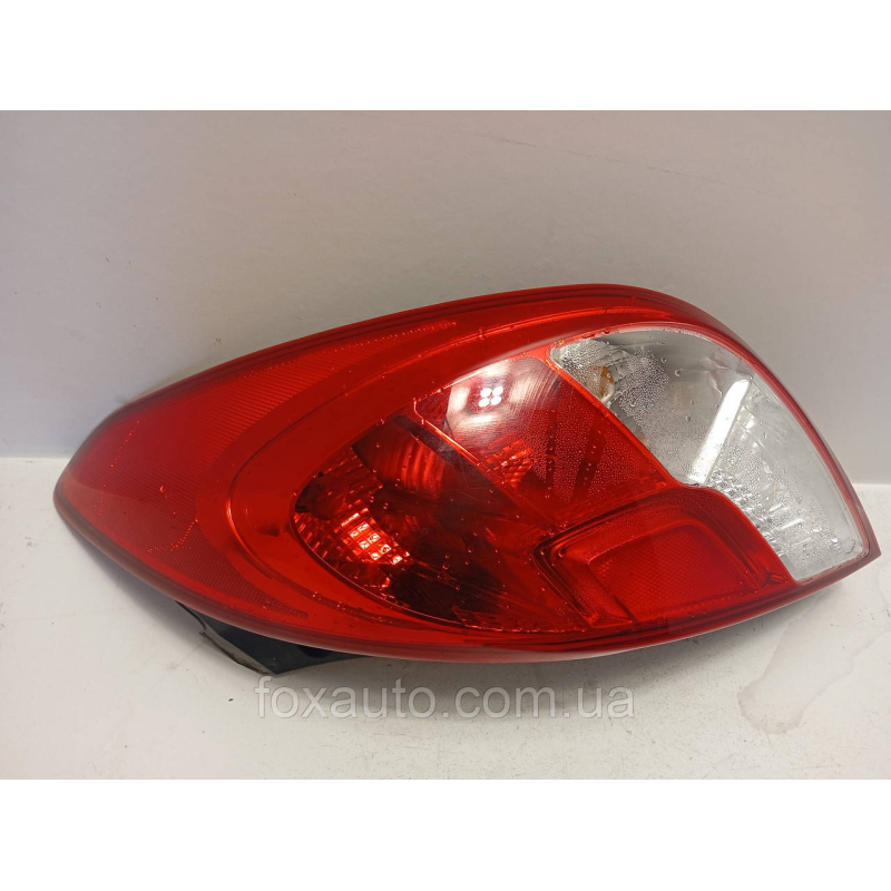 Стоп Ліхтар Правый оригинал Hyundai/Kia  92402-4P500