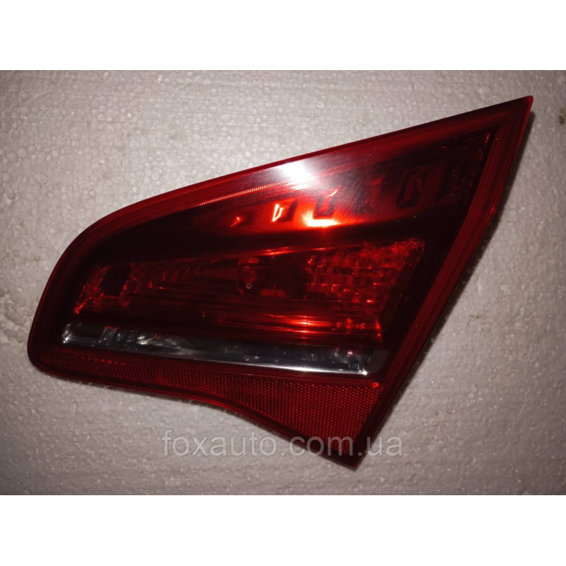 Фонарь крышки багажника правый Opel Meriva B 2010-2017 21628003 оригинал в идеальном состоянии