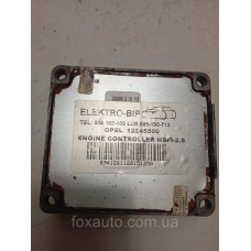 Блок керування двигуном Opel оригінал 12245500