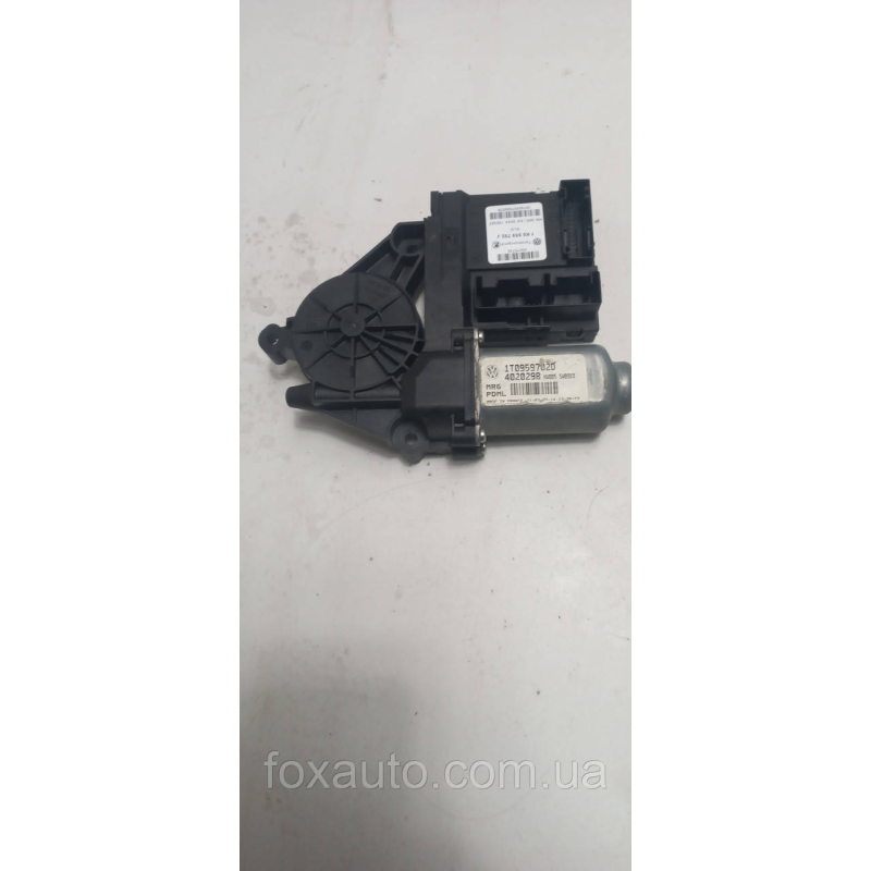 Блок комфорта перед правий VW VAG 1K0959792J Блок комфорта перед правий VW VAG 1K0959792J