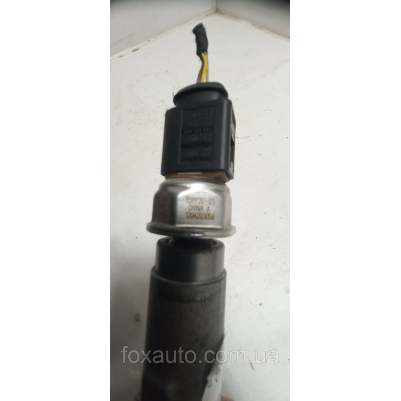 Датчик тиску палива VAG 03l906054A Датчик тиску палива VAG 03l906054A