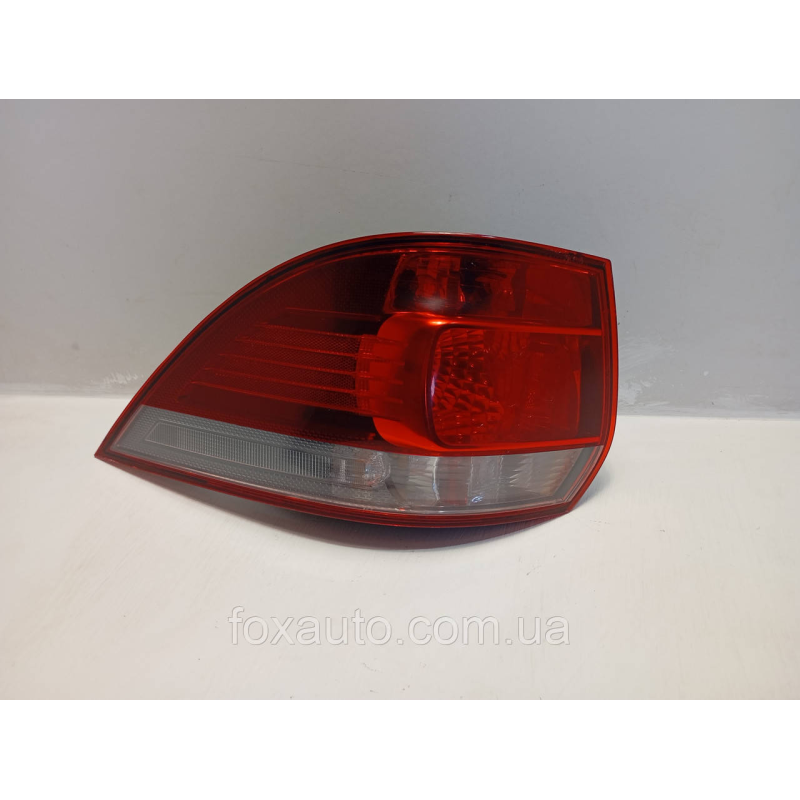 Ліхтар задній лівий оригінал VAG 1K9945095E Ліхтар задній лівий оригінал VAG 1K9945095E