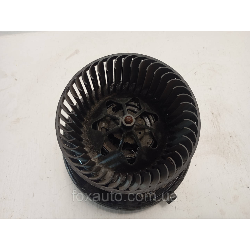 Вентилятор пічки оригінал VAG F995748Q Вентилятор пічки оригінал VAG F995748Q