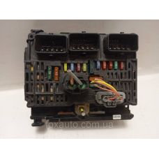 Блок запобіжників оригінал  Peugeot/Citroen BSM L0200