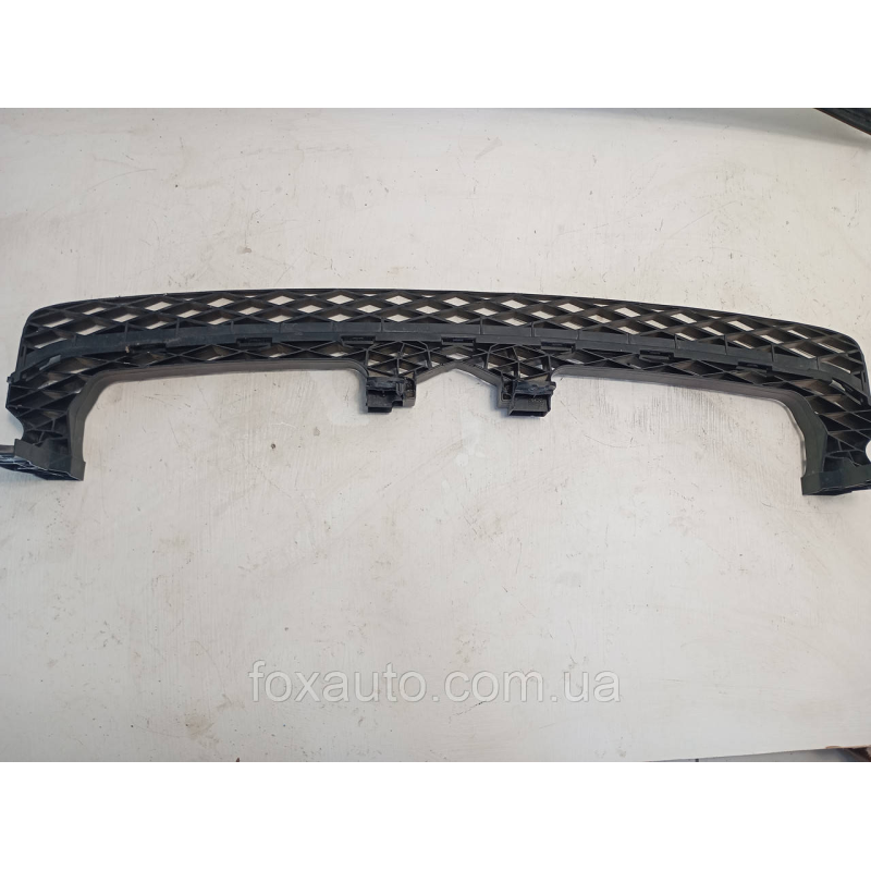 Кронштейн бампера переднього оригінал VAG 3AA807571 Кронштейн бампера переднього оригінал VAG 3AA807571