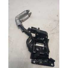 Кріплення кронштейн оригінал Passat B7 1k0131552h