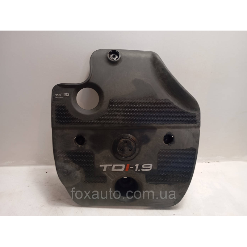 Кришка мотора оригінал VAG 038103935A Кришка мотора оригінал VAG 038103935A