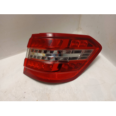 Стоп ліхтар правий оригінал Mercedes W212 2128203964