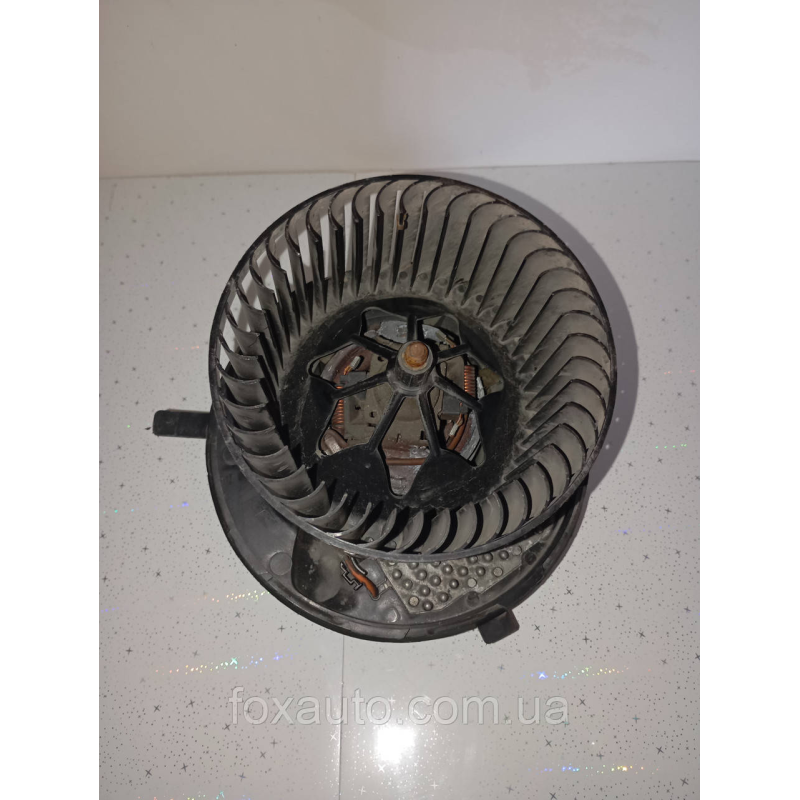 Вентилятори пічки оригінал VAG 3C1820015J Вентилятори пічки оригінал VAG 3C1820015J