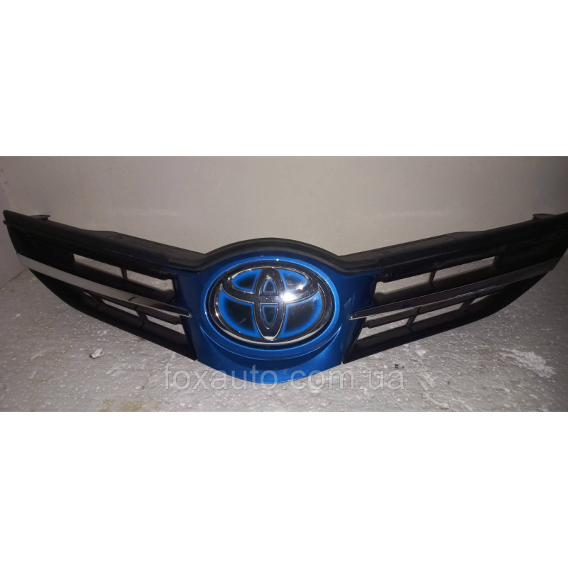 Toyota auris радиаторная решетка оригинал европа 53114-02260 Toyota auris радиаторная решетка оригинал европа 53114-02260