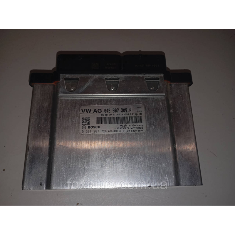Блок управління двигуном оригінал VW Golf 04E907309A Блок управління двигуном оригінал VW Golf 04E907309A