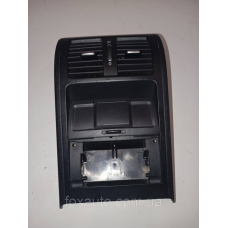 Панелька вентиляції оригінал VW Passat B6 3C0864298P
