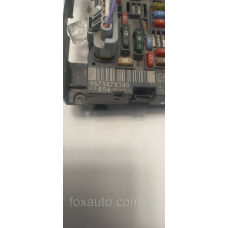 Блок запобіжників оригінал  Peugeot/Citroen BSM 9675878280 R04