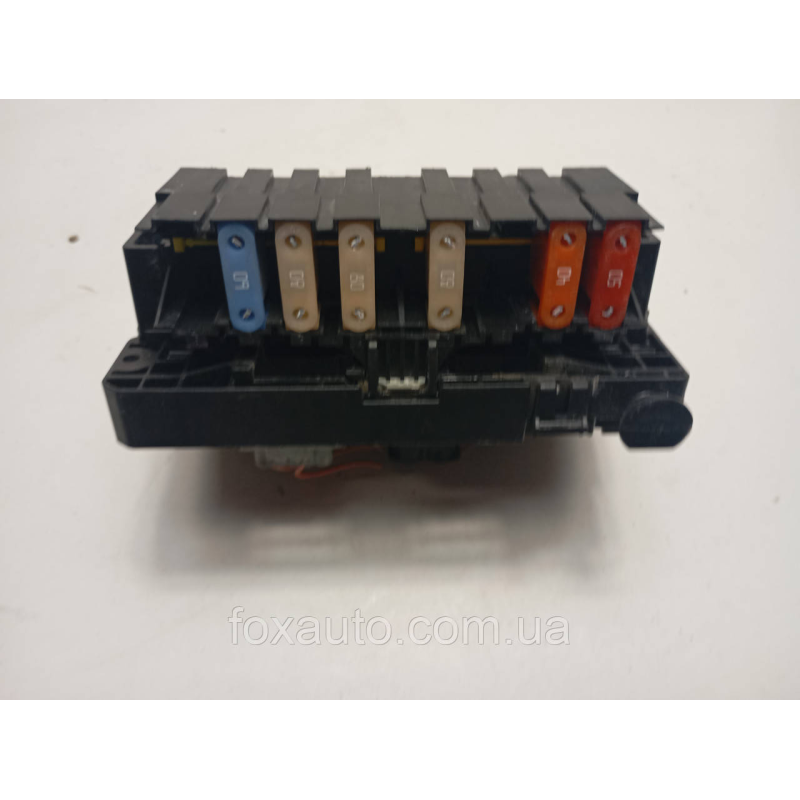 Блок запобіжників оригінал  Peugeot/Citroen 9656086180 BSM-L02-00