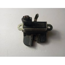 Замок крышки багажника оригінал VW Passat B6 1K6827505B