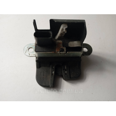 Замок задніх дверей оригінал VW Touran 1T0827505G