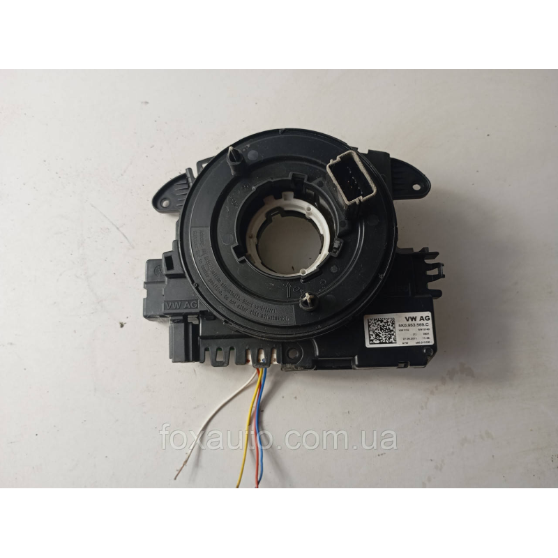 Шлейф руля оригінал VAG 5K0953569C Шлейф руля оригінал VAG 5K0953569C