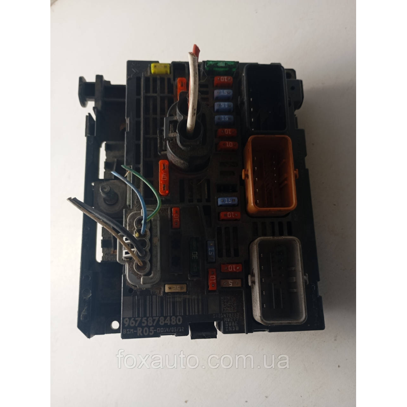 Блок предохранителей оригінал Peugeot/Citroen 9675878480 R-05 Блок предохранителей оригінал Peugeot/Citroen 9675878480 R-05