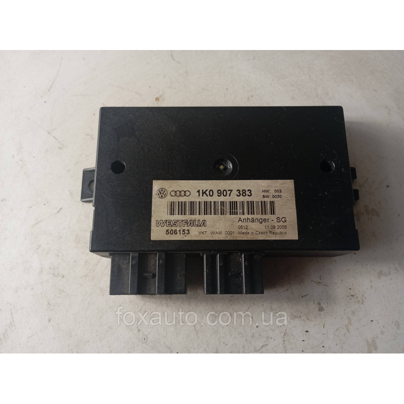 Блок керування фаркопом оригінал Volkswagen Passat 1K0907383 Блок керування фаркопом оригінал Volkswagen Passat 1K0907383