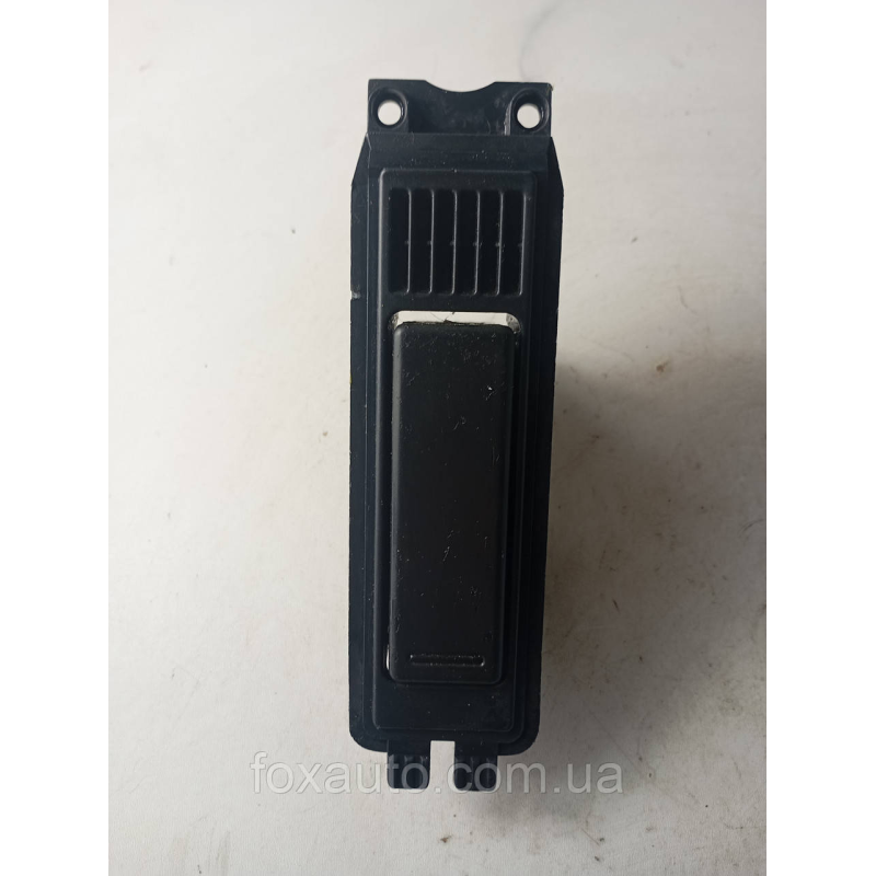 Підставка під стакан оригінал VAG 1U0862429A Підставка під стакан оригінал VAG 1U0862429A